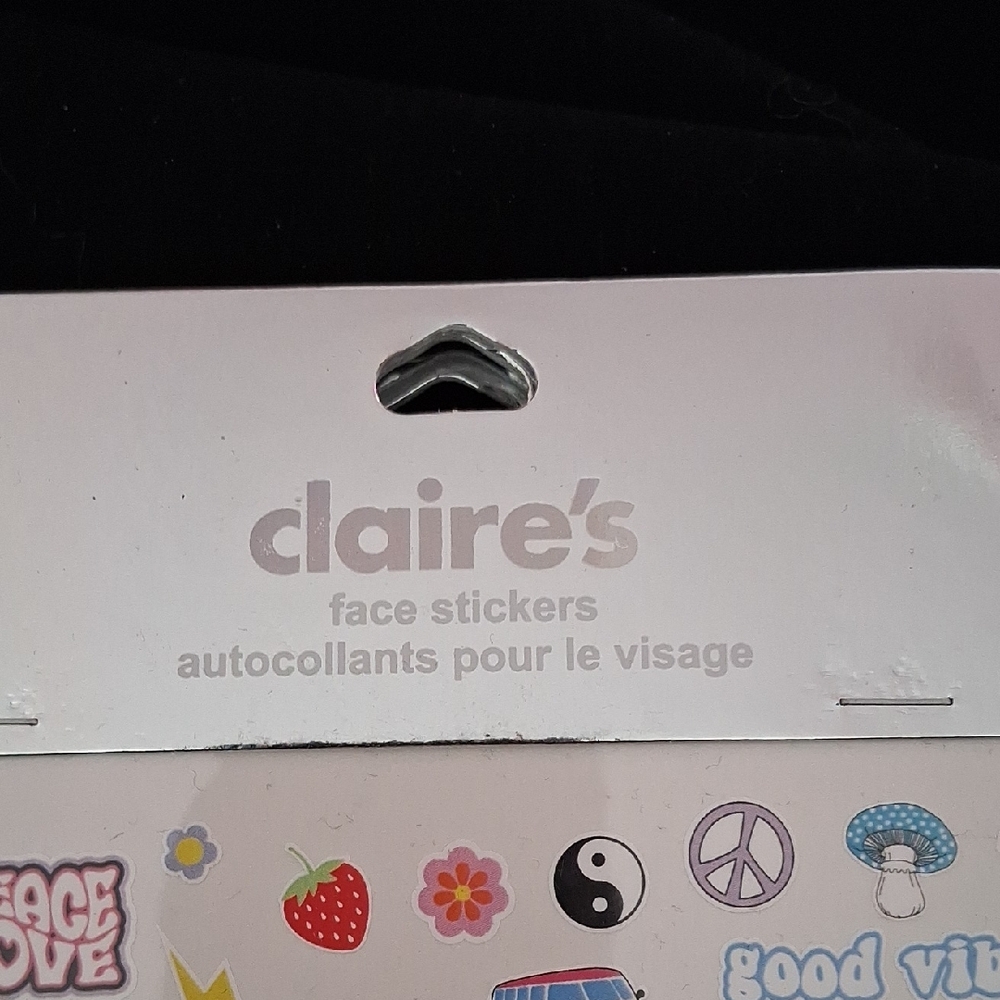 Claire's Vibrant Face Stickers with Peace and Love Motifs - Picture 2 of 5